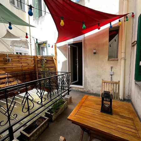 Escapade A Lourdes Dans Beau T2 Avec Terrasse - Proche Gare Et Centre Ville Eksteriør bilde